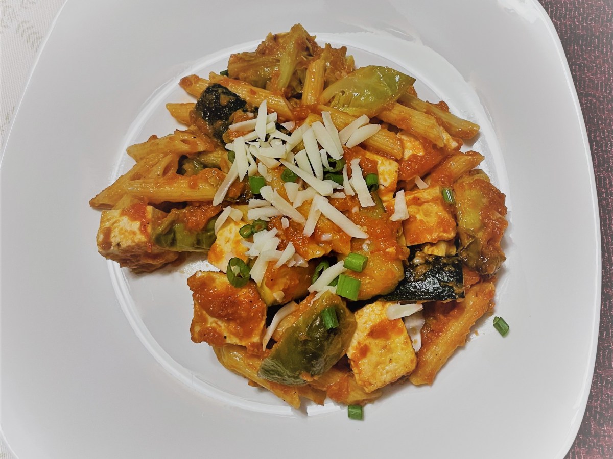 Vegetables and Tofu in Tomato&nbsp;Sauce